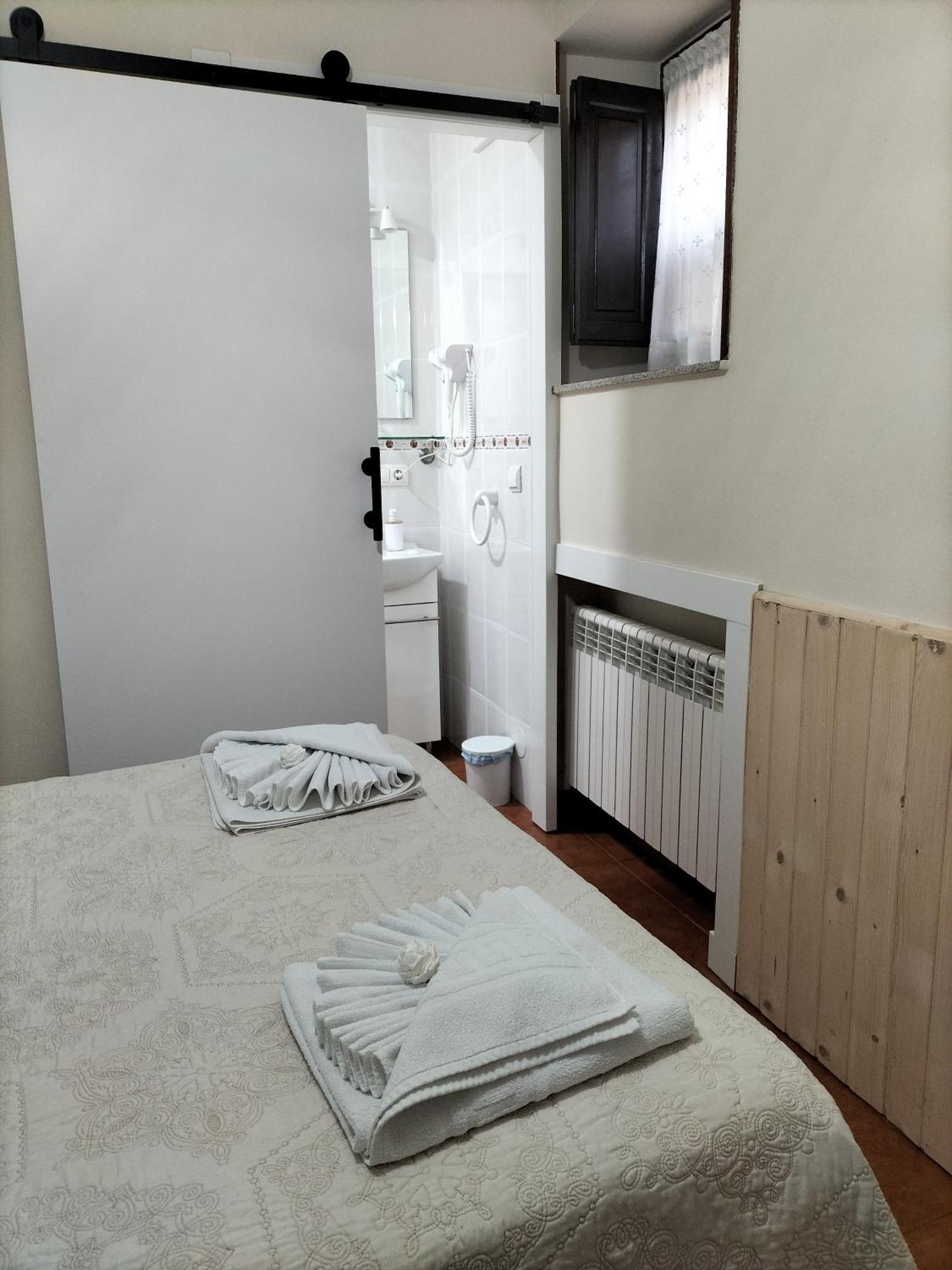 Апартаменти V.V Casa Mones Кангас-де-Оніс Екстер'єр фото