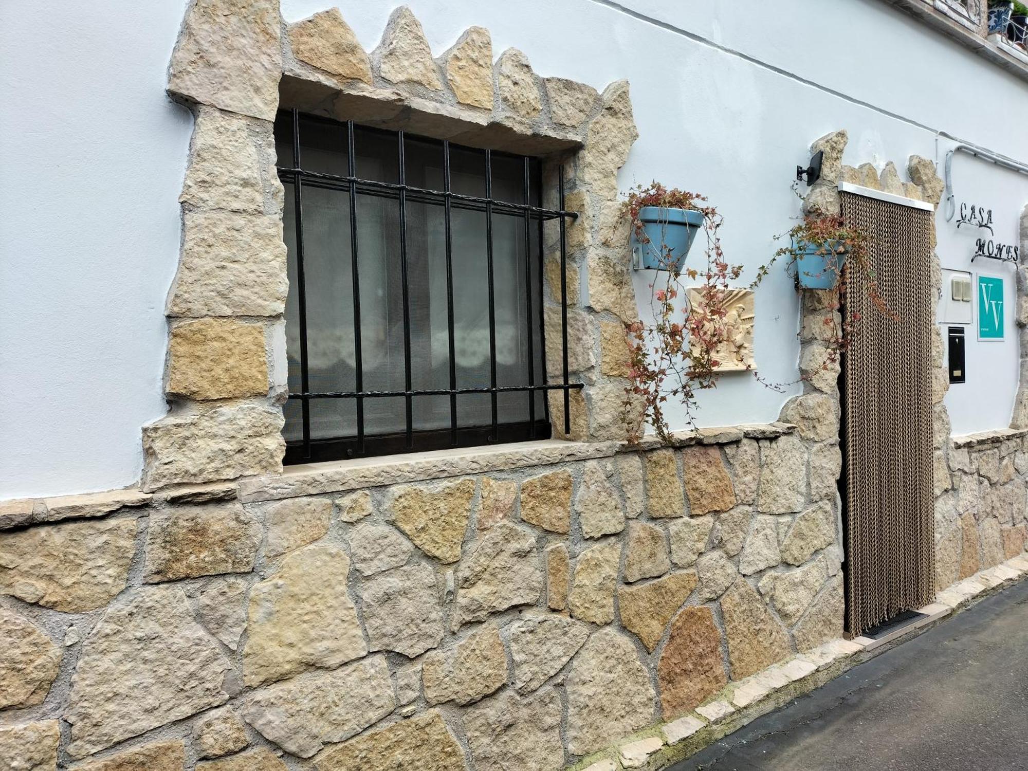 Апартаменти V.V Casa Mones Кангас-де-Оніс Екстер'єр фото